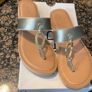 Women sandal